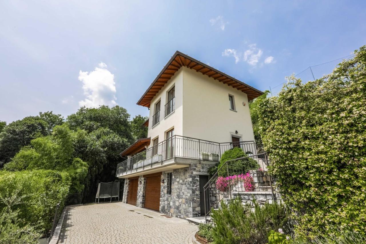 Villa Elena Менаджо Екстериор снимка